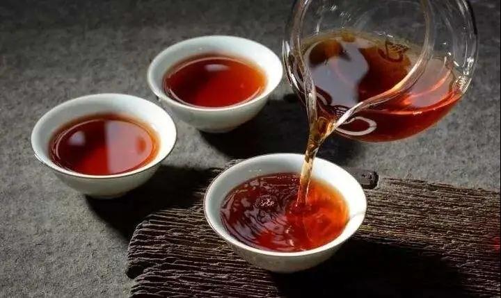 Should we throw away the first time infusion of Pu-erh Tea ?-