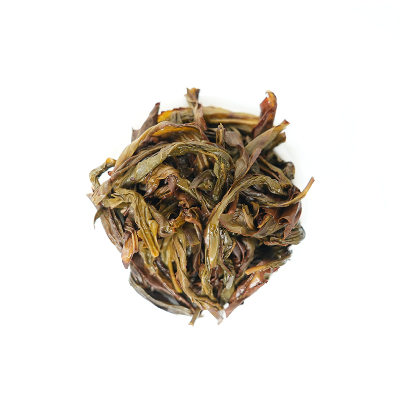 Organic Alpine Cinnamon Single Bush – 1300m Cloud Forest – Cinnamon notes and peach sweetness, mineral silky mellowness, soft and rich infusion, the aroma and flavor change dramatically.
