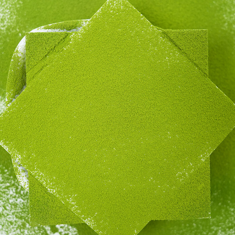 EU Matcha: Deep Green Hue, Subtle Sweet Fragrance.