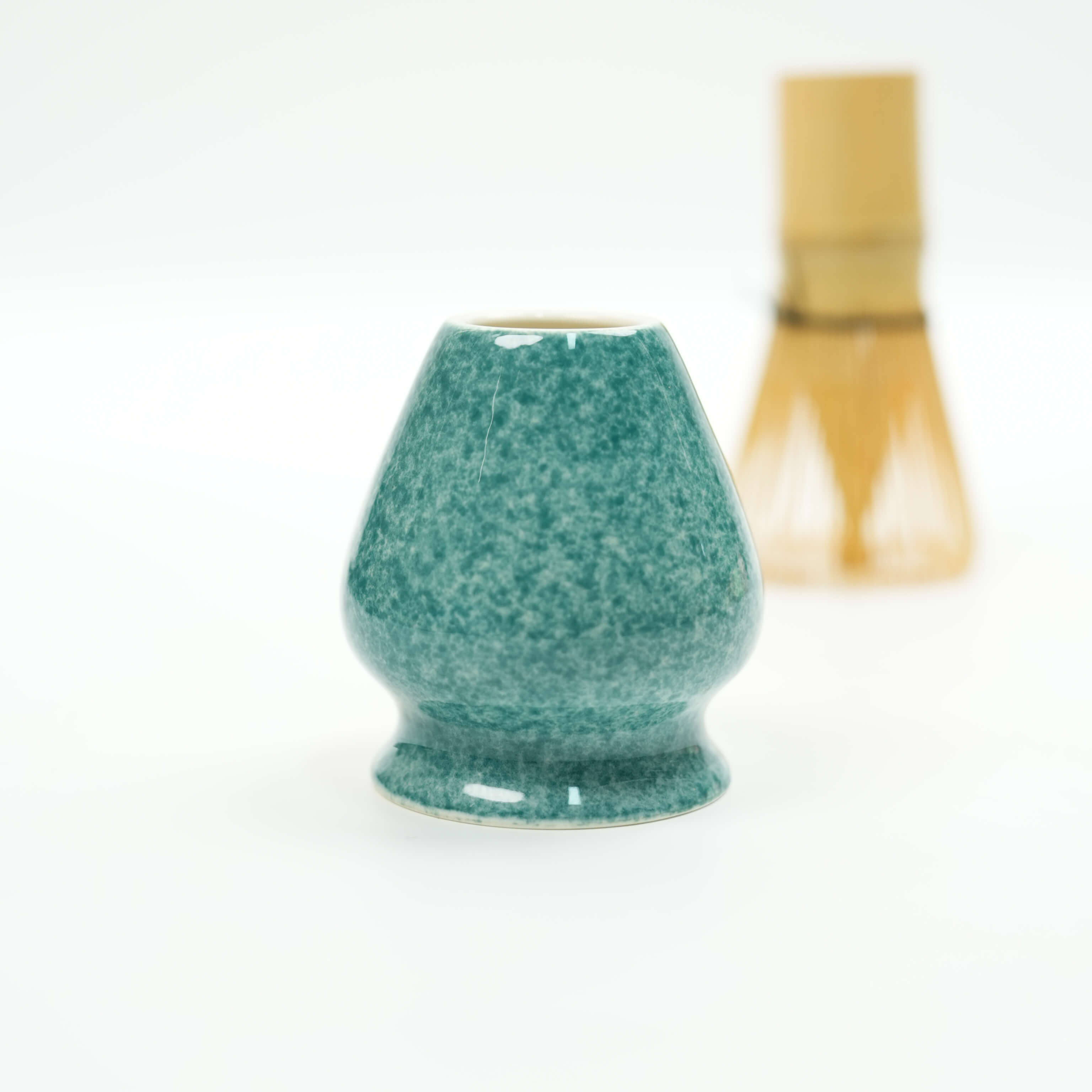 Matcha Whisk Rest: Six Vibrant Shades for Tea Ritual