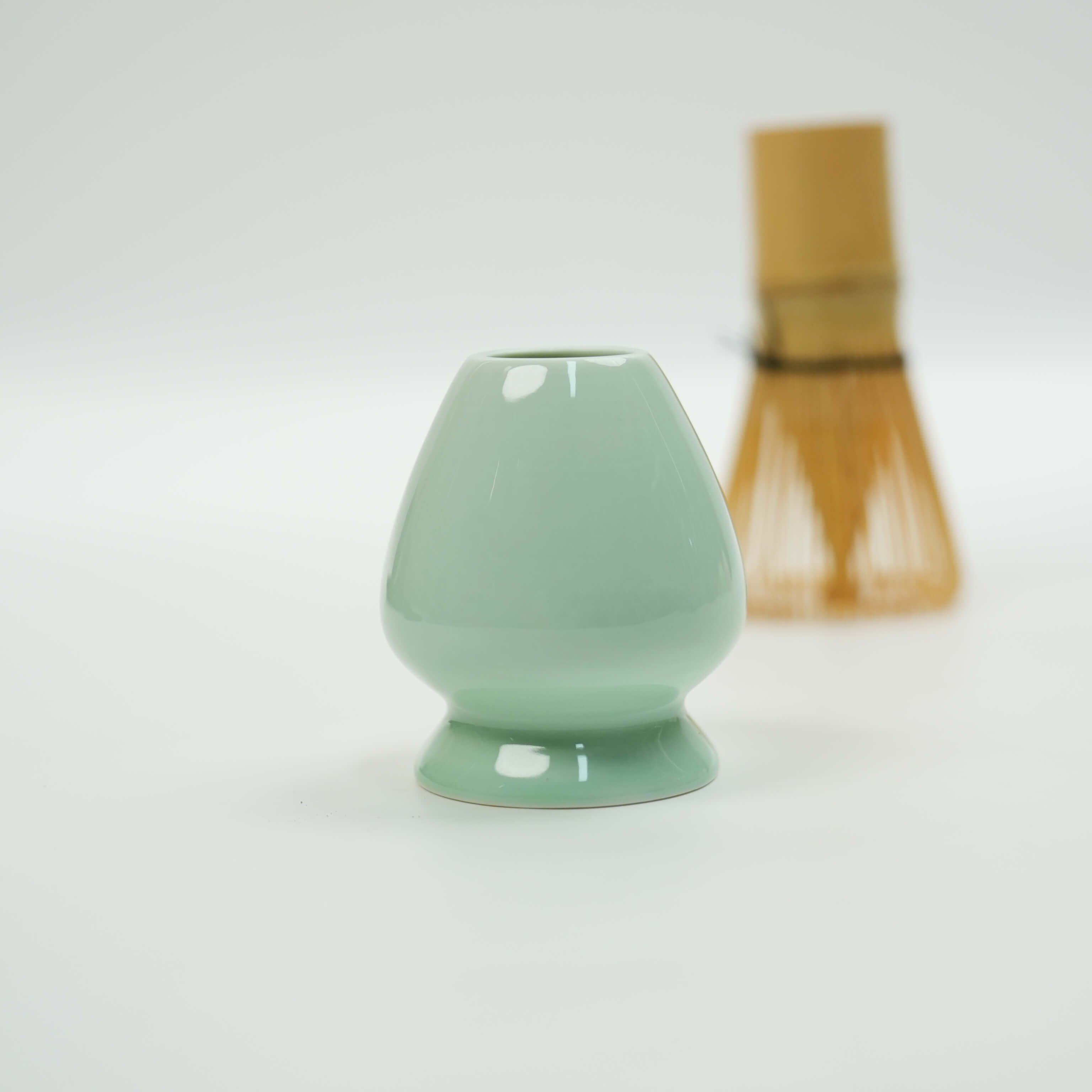 Matcha Whisk Rest: Six Vibrant Shades for Tea Ritual